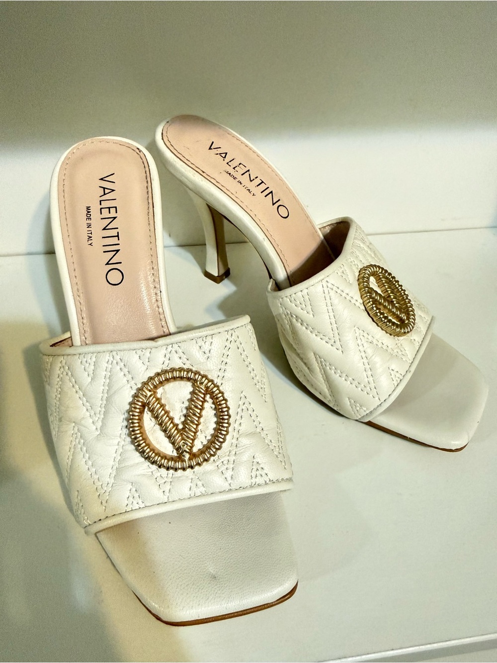 Valentino by Mario Valentino Venere Ivory Quilted Leather Heeled Sandals Size 7
